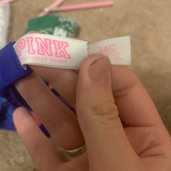 bra - Picture 3 of 3